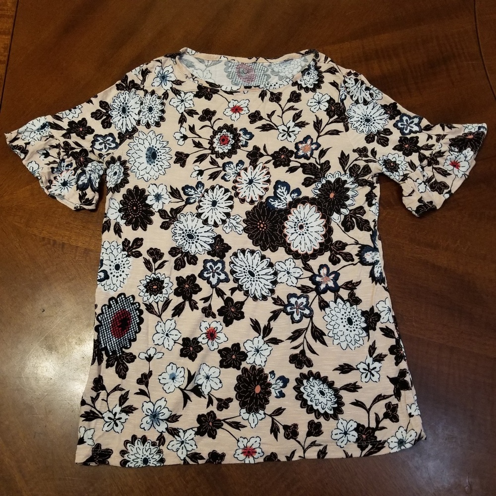 LOFT ruffle sleeve top sz MP